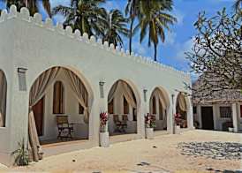 Coco Beach Hotel 4