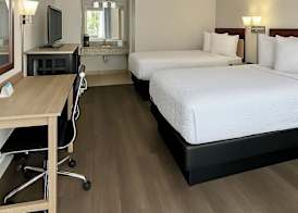 Days Inn by Wyndham Bradenton I-75 2