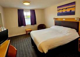 Monifieth Farm Hotel 4