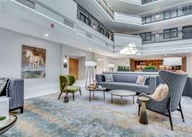 Embassy Suites by Hilton Louisville East 5