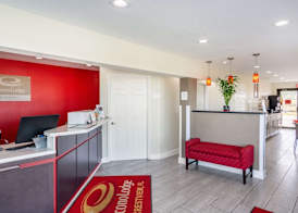 Econo Lodge Crestview South 3
