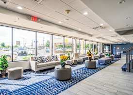 Suburban Studios Roseville - Detroit North 3