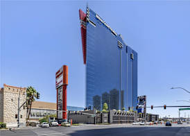 Elara by Hilton Grand Vacations – Center Strip 5