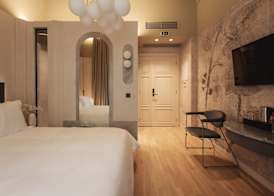 Zenith Premium Suites 4