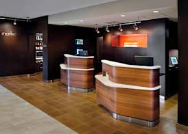 Courtyard By Marriott Hartford Windsor Airport 2