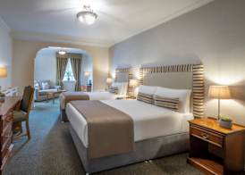 Bracken Court Hotel 5