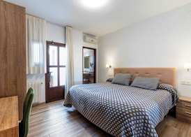 Hostal y Apartamento Rural Los Naranjos 5