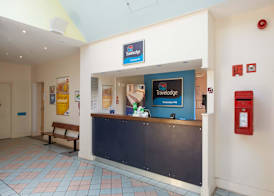 Travelodge Swansea M4 3