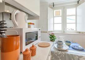 Alfama Charming Apartment, By TimeCooler 4