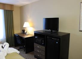 Baymont Inn & Suites by Wyndham Fort Myers I-75 5