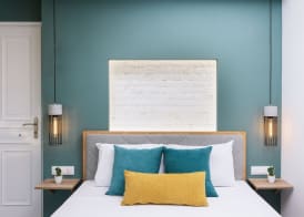Ermis Luxury Suites & Apartments 4