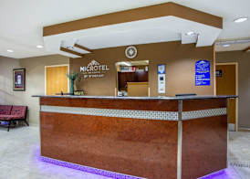 Microtel Inn & Suites by Wyndham Charleston 2