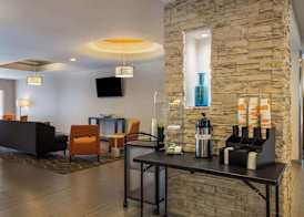 Comfort Suites Denham Springs 2