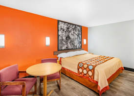 Super 8 by Wyndham Waynesburg 4