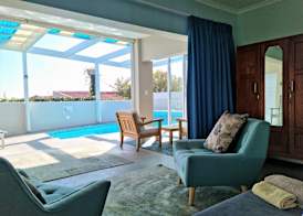 Die Badhuis, for Fabulous living! Sleeps 4, Private pool 4