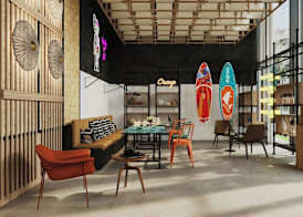 Moxy Nice 2
