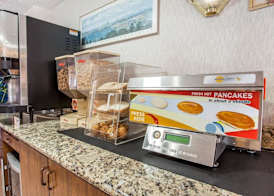 ECONO LODGE SEATAC AIRPORT 4