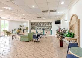 Rodeway Inn Huntsville West 4
