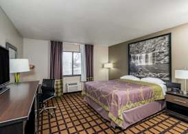 Super 8 by Wyndham Munfordville KY 5