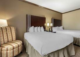 Best Western Plus Texoma Hotel & Suites 5