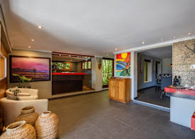 Hog Hollow Country Lodge 2