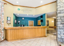 Quality Inn Cherokee Riverside 4