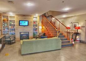 Country Inn & Suites by Radisson, Chambersburg, PA 3