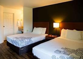 Econo Lodge Harrisburg - Hershey North 4