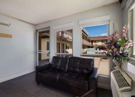 Rodeway Inn San Bernardino - Colton 4
