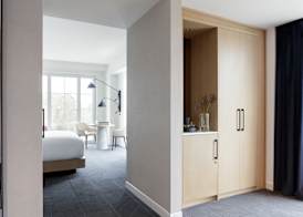 Kimpton THE FORUM HOTEL by IHG 4