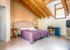 Lady Verona Residence 4