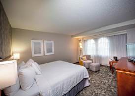 Courtyard by Marriott Norfolk Downtown 5