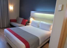 Holiday Inn Express BARCELONA - MONTMELO by IHG 5