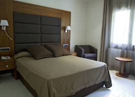Hotel Restaurant Castellarnau 4