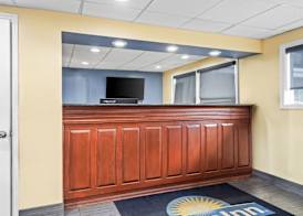 Days Inn by Wyndham Jacksonville NC 2