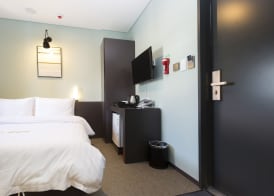 Grid Inn Hotel 3