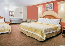 Days Inn by Wyndham Bastrop 5