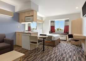 Microtel Inn & Suites Modesto 5