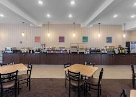 Comfort Inn & Suites Fox Creek 5