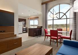 Holiday Inn Express & Suites OPELIKA AUBURN by IHG 4