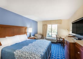 Aderi Hotel Niantic 4