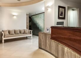 Elina Hotel Apartments 5
