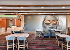 La Quinta Inn & Suites by Wyndham Wisconsin Dells- Lake Delton 3