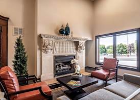 Riverview Inn & Suites, an Ascend Collection Hotel 5