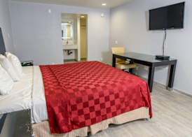 HOLLYWOOD INN EXPRESS LAX 2