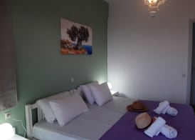 Remi Studios & Apartments 4