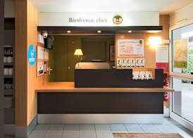 B&B HOTEL Grenoble Université 1 3