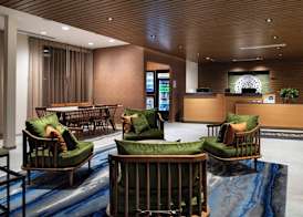 Fairfield Inn & Suites by Marriott Canton 2
