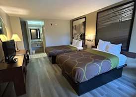 Super 8 by Wyndham Fayetteville 5