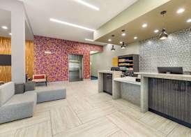 Best Western Plus Temecula Wine Country Hotel & Suites 2